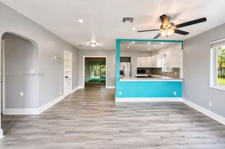 529 NW 8th Street, Dania Beach, FL 33004