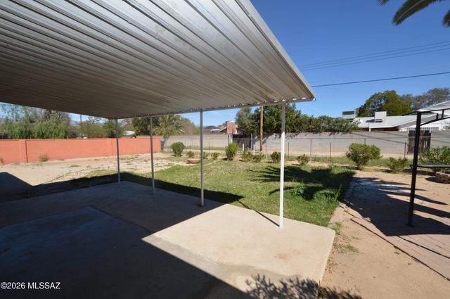 6411 E Calle Mercurio, Tucson, AZ 85710