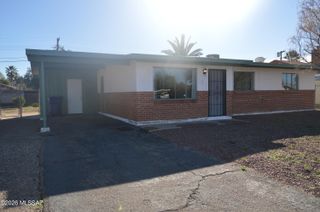 6411 E Calle Mercurio, Tucson, AZ 85710