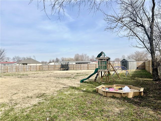 2332 John Montgomery Circle, Pea Ridge, AR 72751