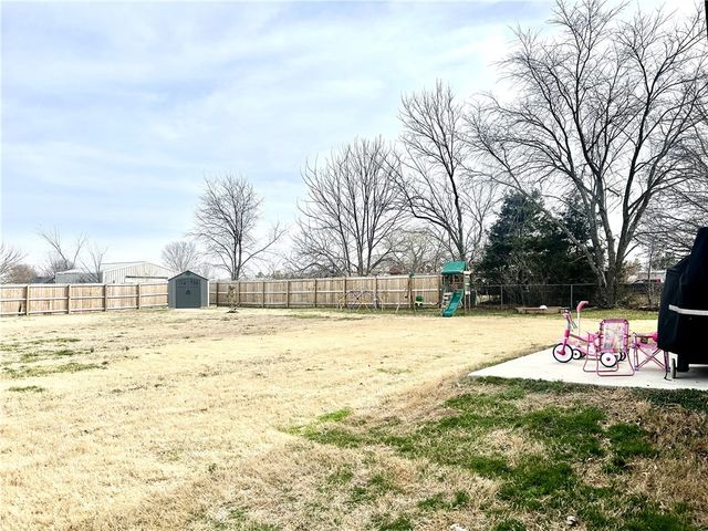 2332 John Montgomery Circle, Pea Ridge, AR 72751