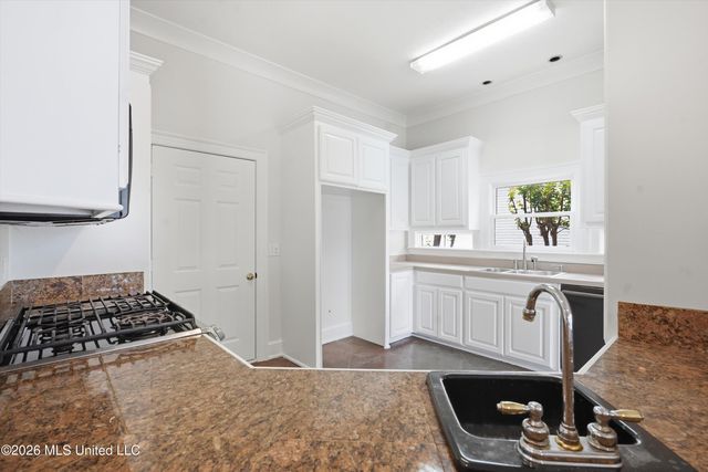 110 Bridge Water Drive, Madison, MS 39110