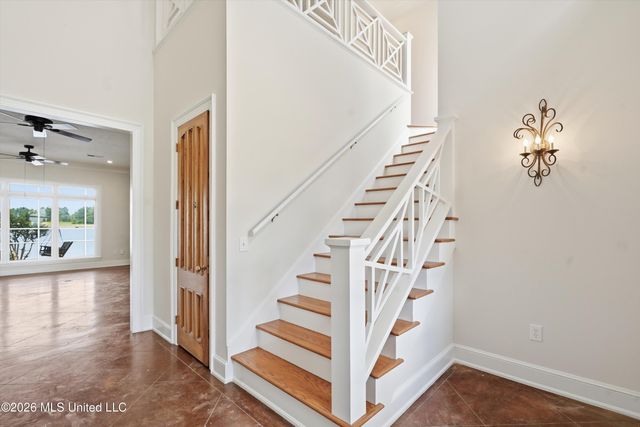 110 Bridge Water Drive, Madison, MS 39110
