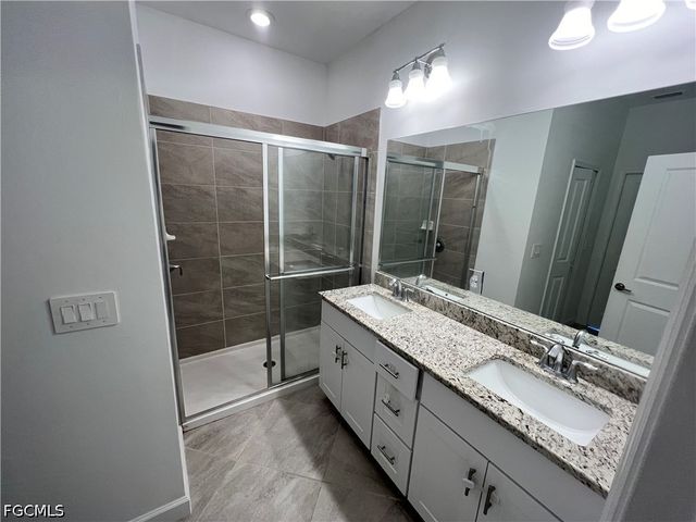14164 Pine Lodge LN, Fort Myers, FL 33913