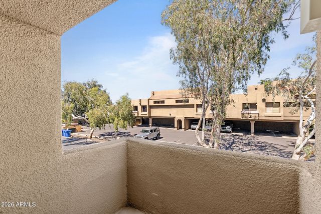 1432 W EMERALD Avenue 738, Mesa, AZ 85202