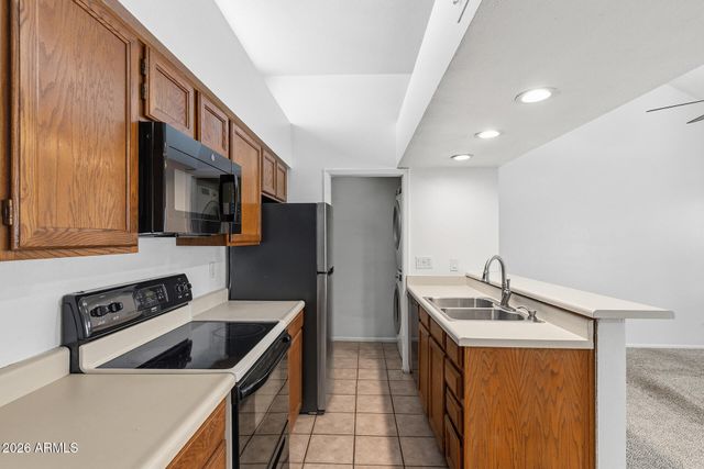 1432 W EMERALD Avenue 738, Mesa, AZ 85202