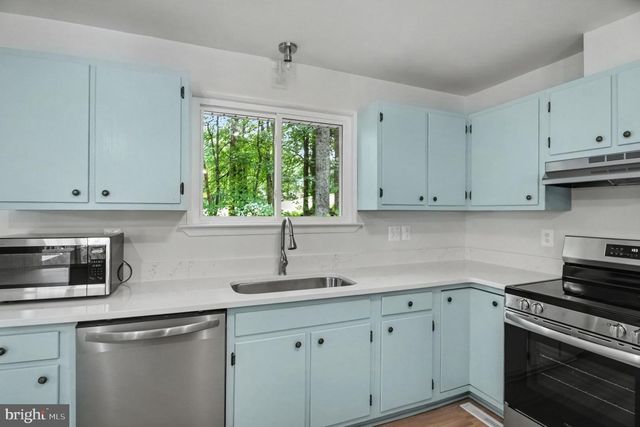 201 BIRCHSIDE CIR, Locust Grove, VA 22508