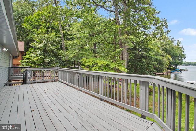 201 BIRCHSIDE CIR, Locust Grove, VA 22508