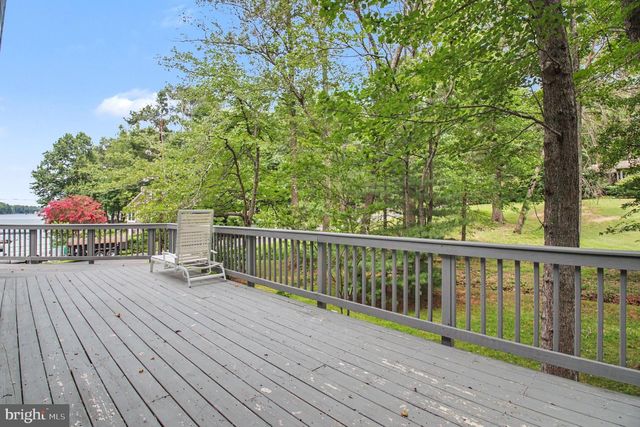201 BIRCHSIDE CIR, Locust Grove, VA 22508