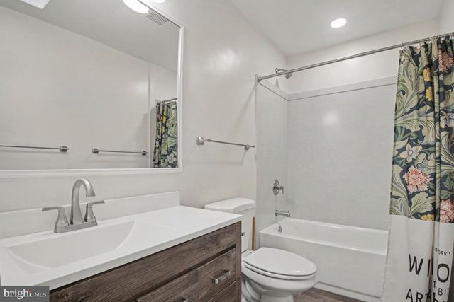 201 BIRCHSIDE CIR, Locust Grove, VA 22508