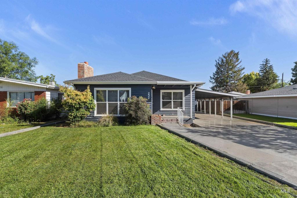 232 Meffan Ave., Nampa, ID 83651