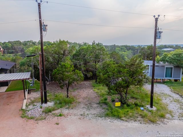 463 Twilight, Canyon Lake, TX 78133