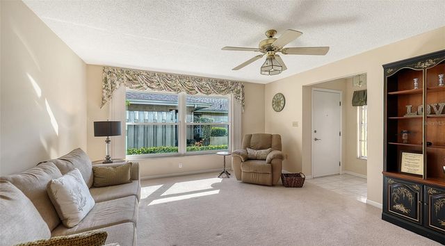 4207 BOWLING GREEN CIRCLE 35, Sarasota, FL 34233