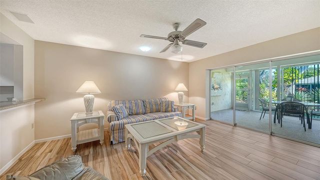 4207 BOWLING GREEN CIRCLE 35, Sarasota, FL 34233