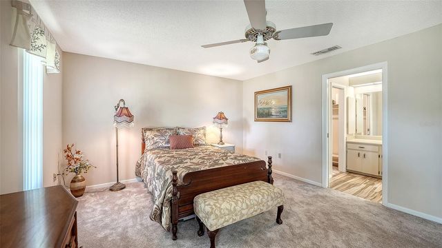 4207 BOWLING GREEN CIRCLE 35, Sarasota, FL 34233
