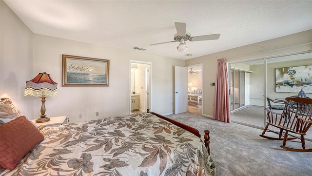 4207 BOWLING GREEN CIRCLE 35, Sarasota, FL 34233