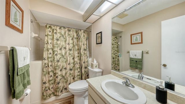 4207 BOWLING GREEN CIRCLE 35, Sarasota, FL 34233
