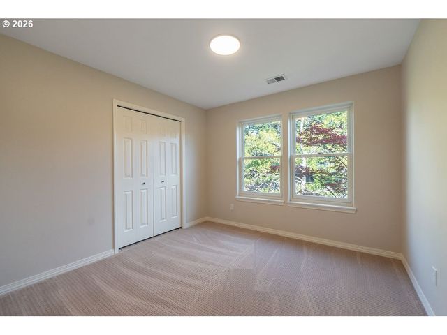 15520 Sw NEPTUNE Ln, Beaverton, OR 97007