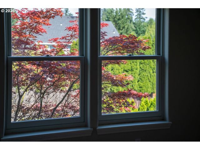15520 Sw NEPTUNE Ln, Beaverton, OR 97007