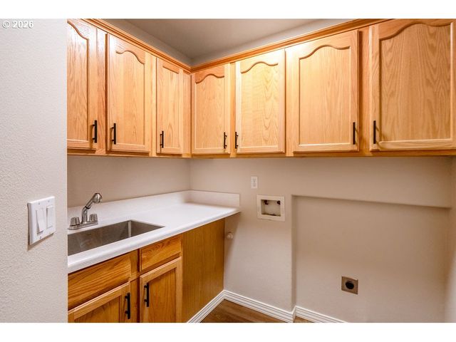 15520 Sw NEPTUNE Ln, Beaverton, OR 97007