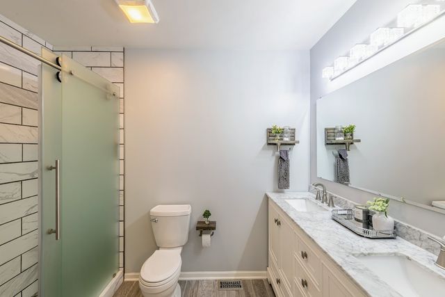 223 Huntington Court, Shorewood, IL 60404