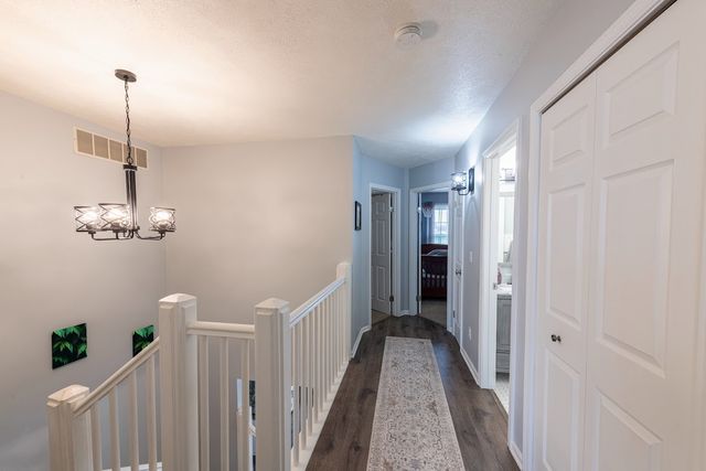 223 Huntington Court, Shorewood, IL 60404