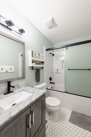 223 Huntington Court, Shorewood, IL 60404