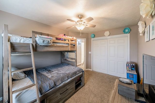 223 Huntington Court, Shorewood, IL 60404