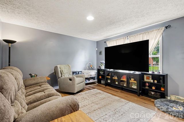 409 Baker Street, Kings Mountain, NC 28086