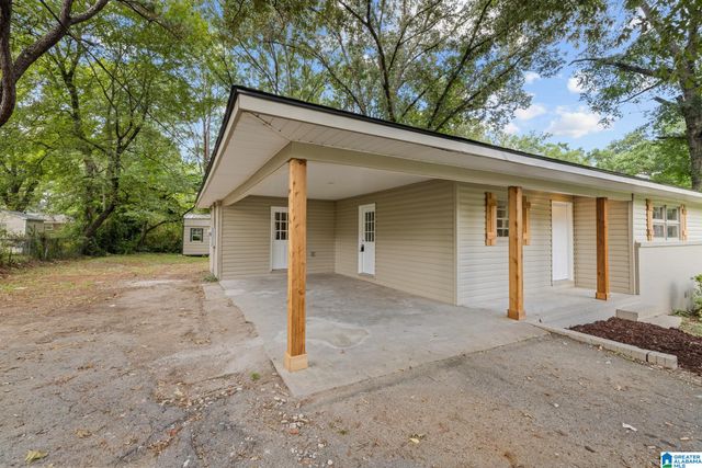 943 3RD AVENUE NW, Alabaster, AL 35007