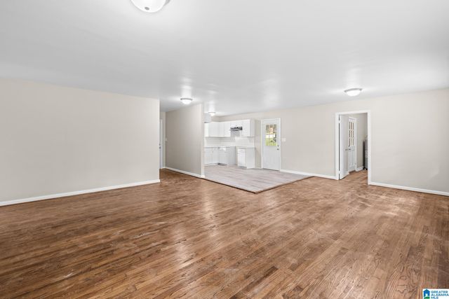 943 3RD AVENUE NW, Alabaster, AL 35007