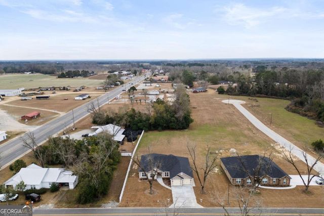 103 Abbie Lane, Glennville, GA 30427