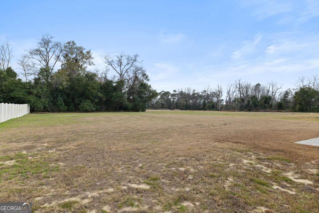 103 Abbie Lane, Glennville, GA 30427