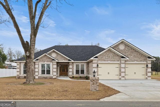 103 Abbie Lane, Glennville, GA 30427