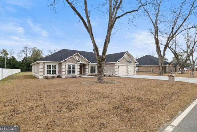 103 Abbie Lane, Glennville, GA 30427