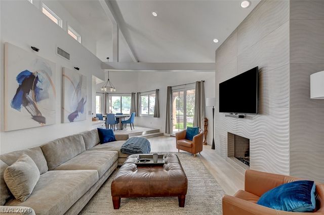 7615 Spanish Bay Drive, Las Vegas, NV 89113