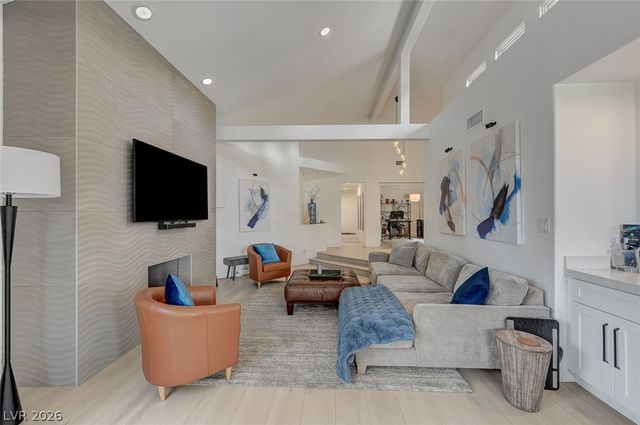 7615 Spanish Bay Drive, Las Vegas, NV 89113