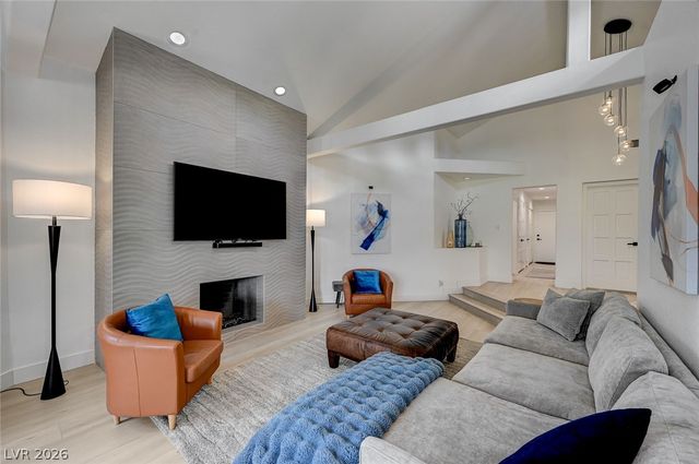 7615 Spanish Bay Drive, Las Vegas, NV 89113