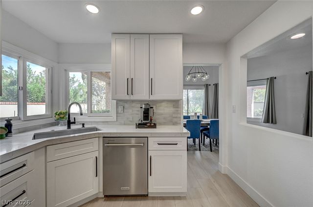 7615 Spanish Bay Drive, Las Vegas, NV 89113