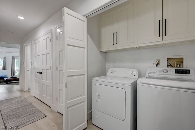 7615 Spanish Bay Drive, Las Vegas, NV 89113