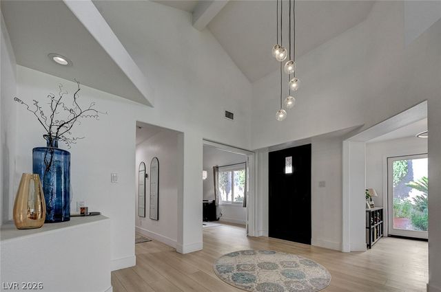 7615 Spanish Bay Drive, Las Vegas, NV 89113