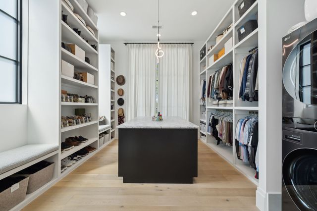 9052 Passiflora Ct, College Grove, TN 37046