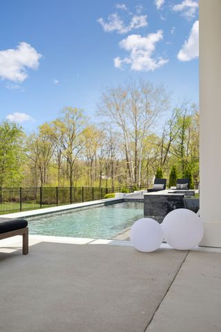 9052 Passiflora Ct, College Grove, TN 37046