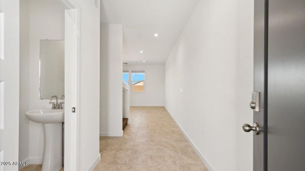 34900 W Lucca Drive, Maricopa, AZ 85138 — photo 2
