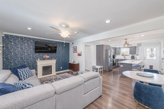 5076 Matilda Street 227, Dallas, TX 75206