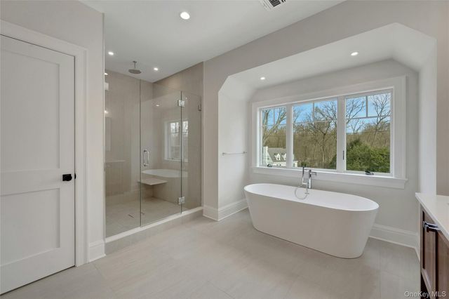 780 Forest Avenue, Larchmont, NY 10538