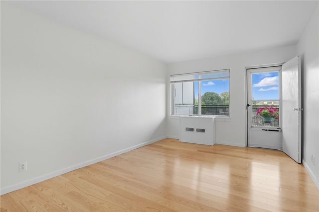 1000 East Avenue UN606, Rochester, NY 14607