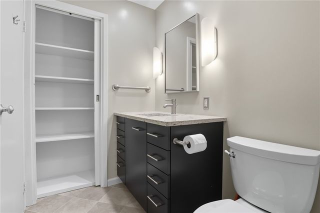 1000 East Avenue UN606, Rochester, NY 14607