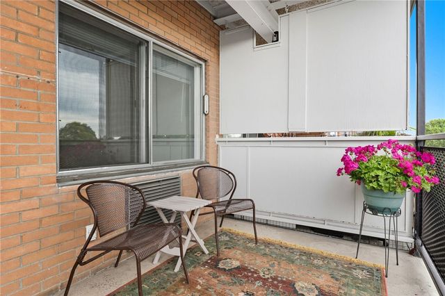 1000 East Avenue UN606, Rochester, NY 14607