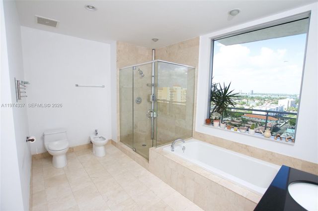 7901 Hispanola Ave 1201, North Bay Village, FL 33141